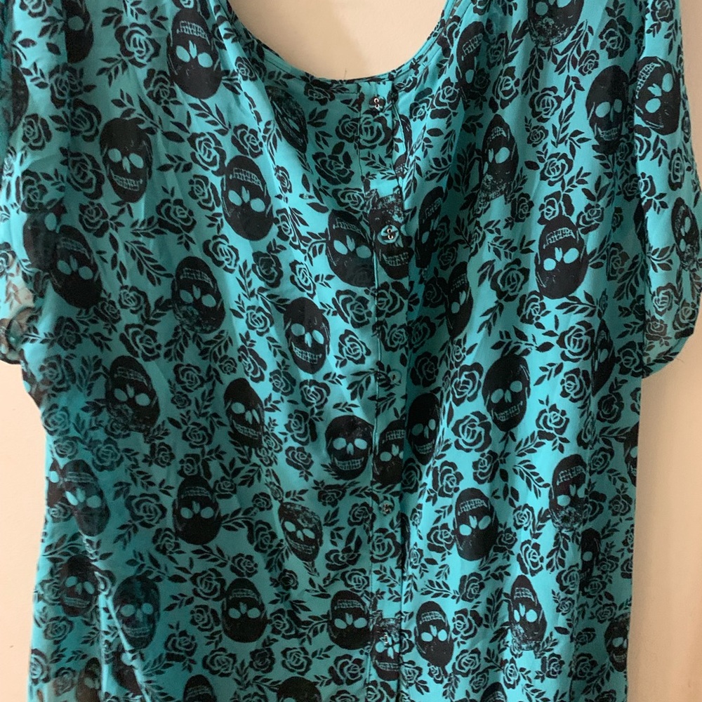 Blouse - Picture 3 of 3